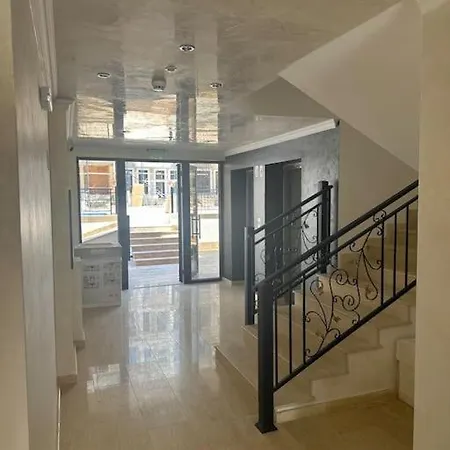 Luxurioeses شقة