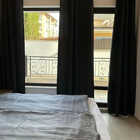 شقة Luxurioeses سفيتي فلاس